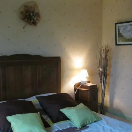 Guestroom Moirey-flabas-crepion, 1 Piece, 2 Personnes - Fr-1-585-129 Affittacamere